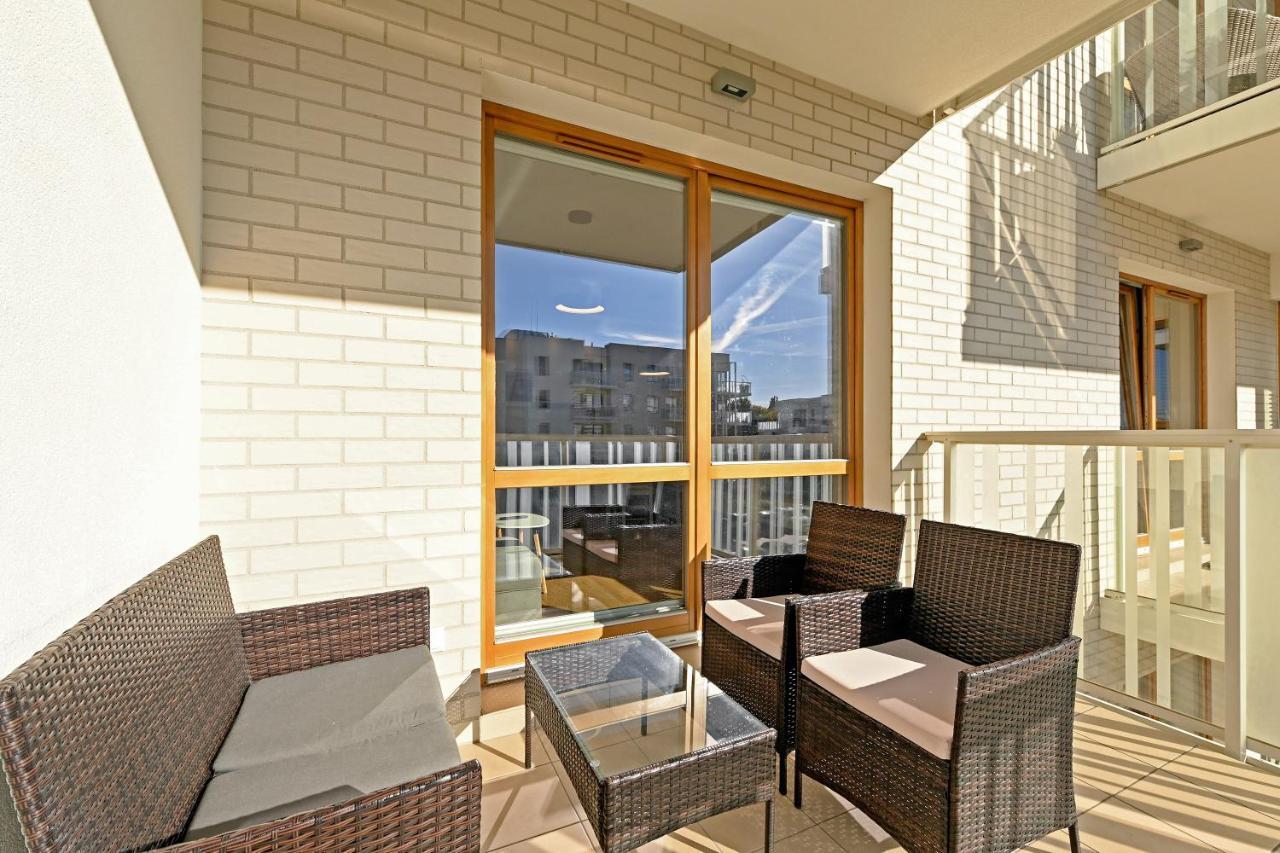 Holiday Apartment Near The Sea - Free Private Parking Gdańsk Kültér fotó